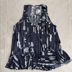 Navy and white pattern tank top